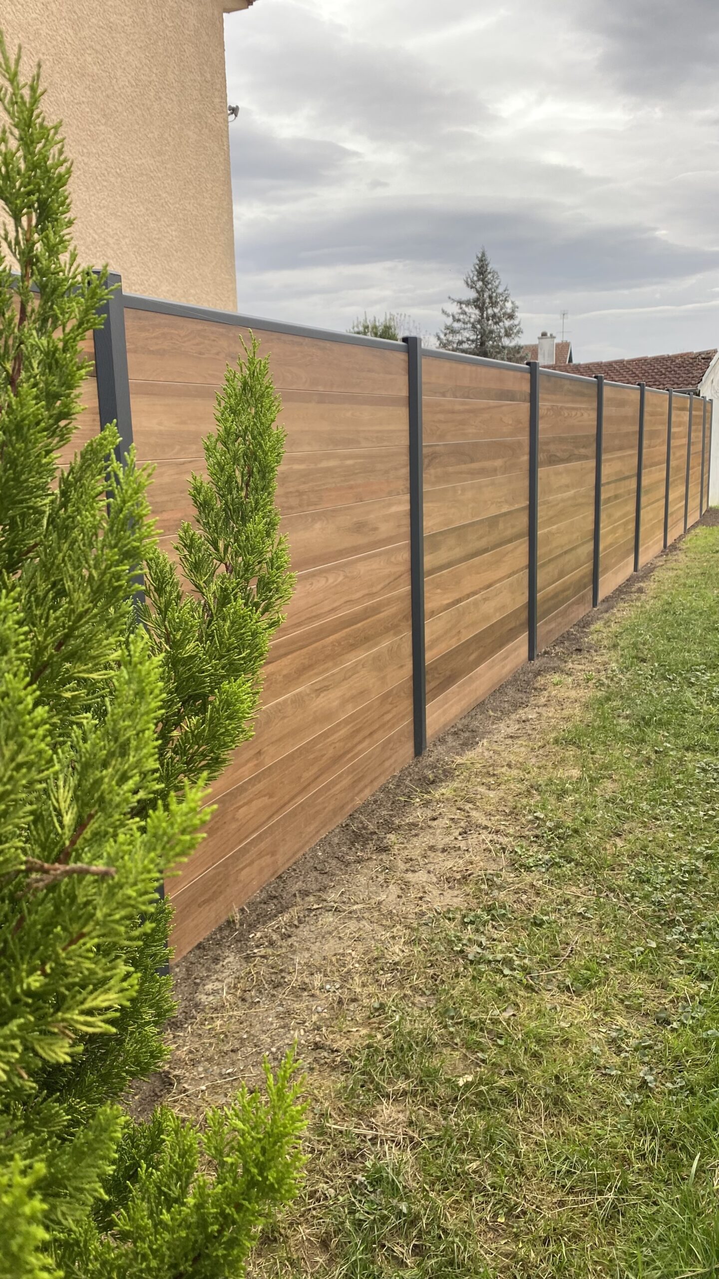 installation cloture composite Bearn